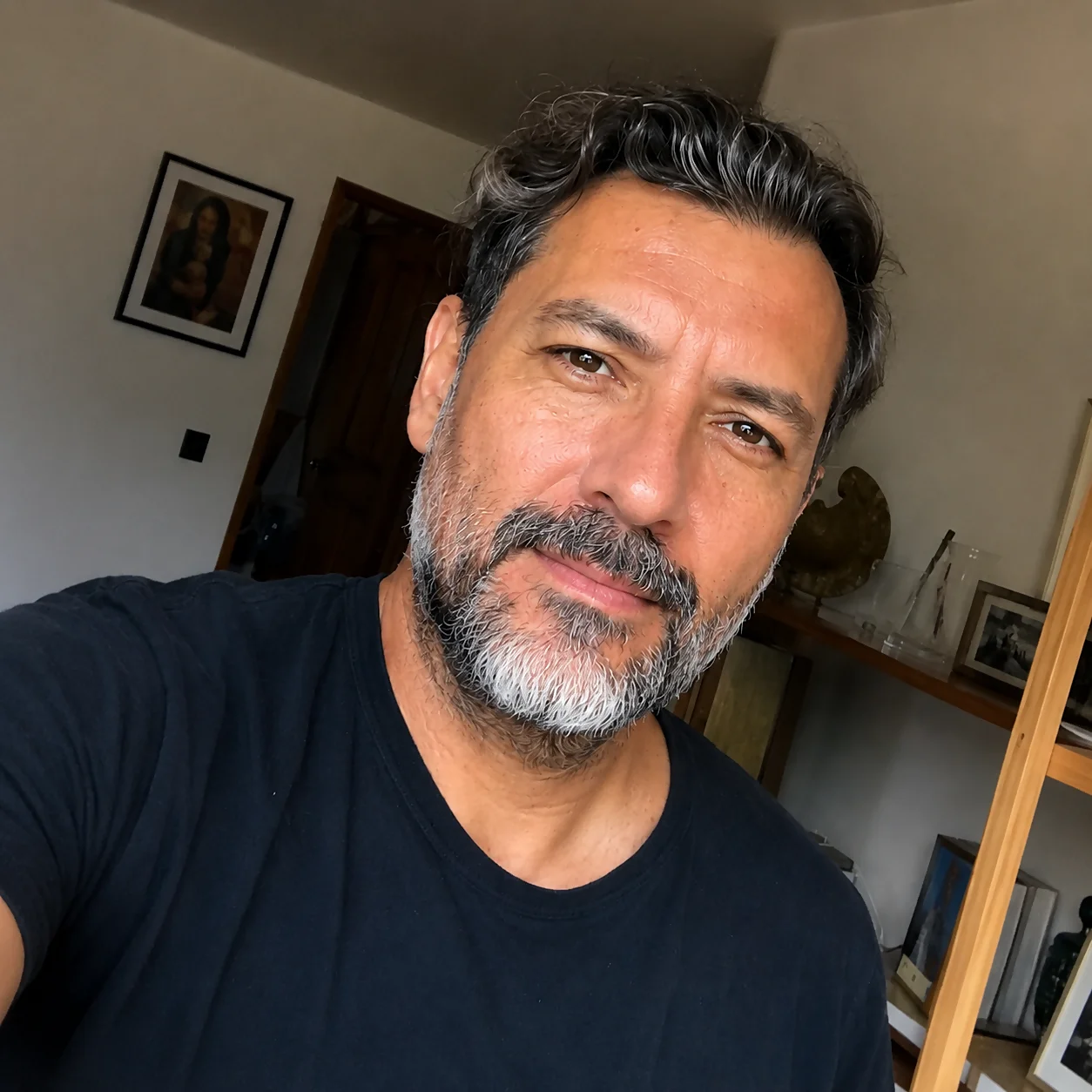 CLAUDIO